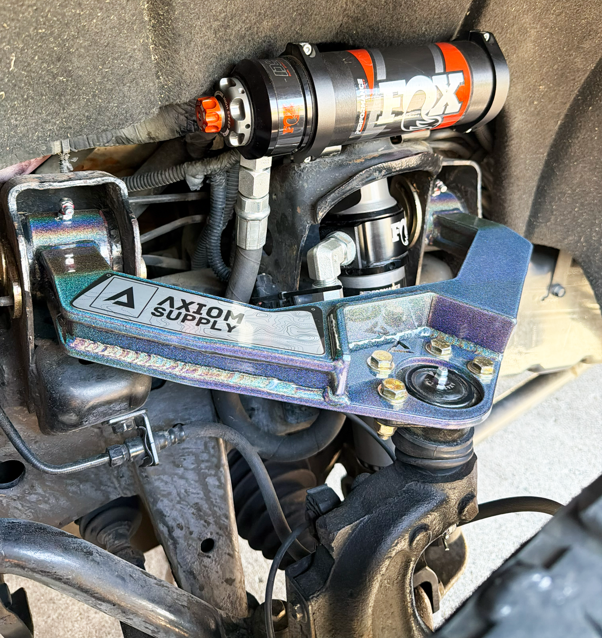 Axiom Supply Stage 3 FOX 2.0" Performance Leveling System GM HD Truck 2500 / 3500 Silverado / Sierra 2020-2026